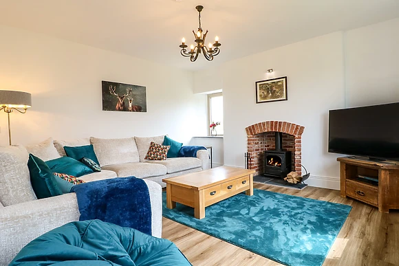 Upper Hurst Farmhouse