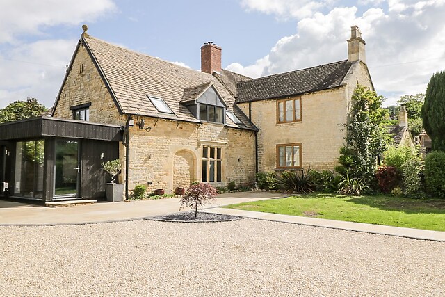 Group cottage near Cheltenham in the Cotswolds