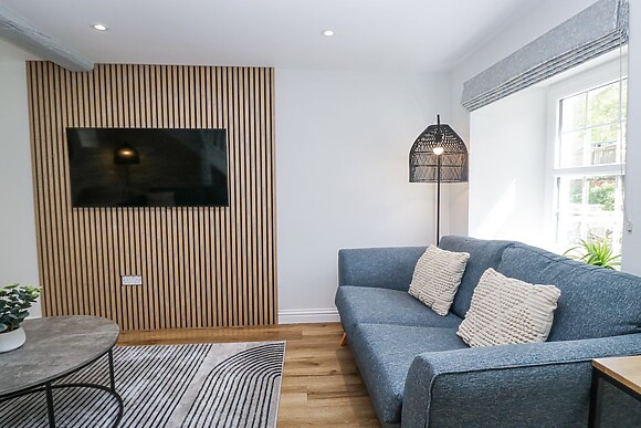 Riverside Cottage No 3