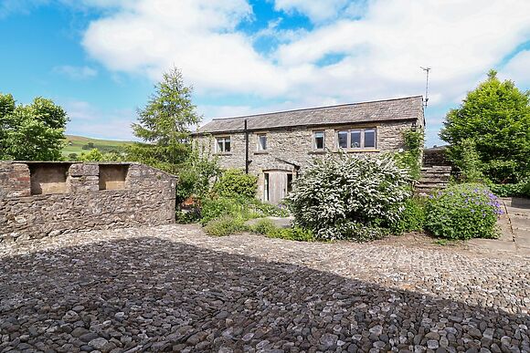 Taitlands Barn