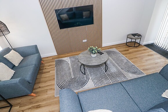 Riverside Cottage No 4