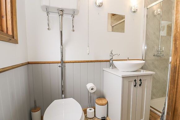 Tan Y Castell Shepherds Hut