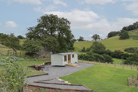 Tan Y Castell Shepherds Hut