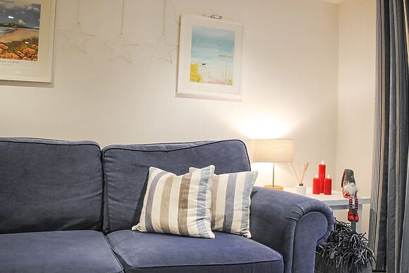 1 Camperdown Lodge