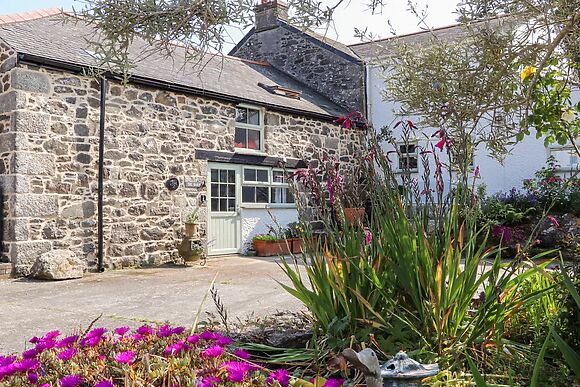 The Barn At Trevothen Farm