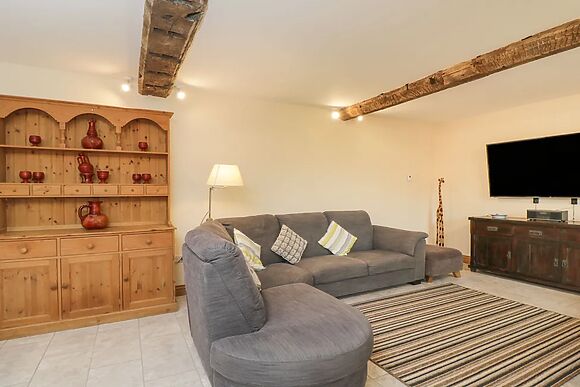 Chequers Barn