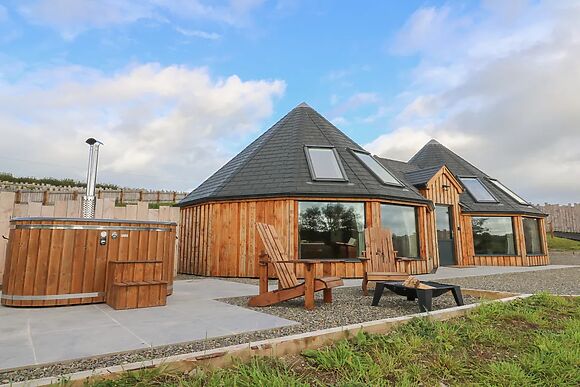 The Roundhouse At Ty Crwn