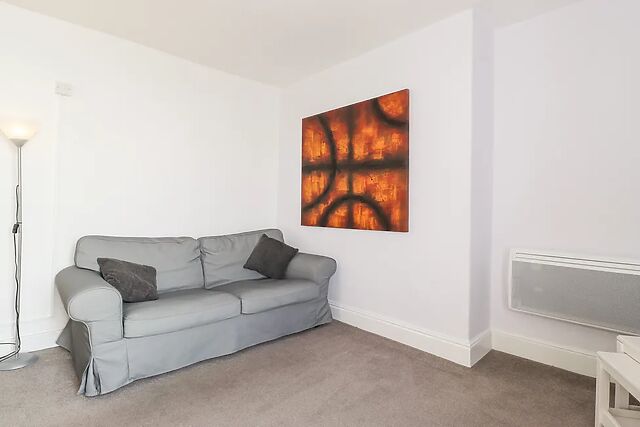 Apartment 9 Beaconsfield House
