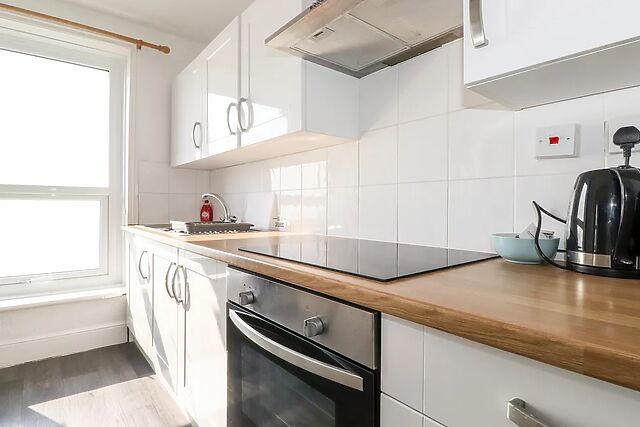 Apartment 9 Beaconsfield House
