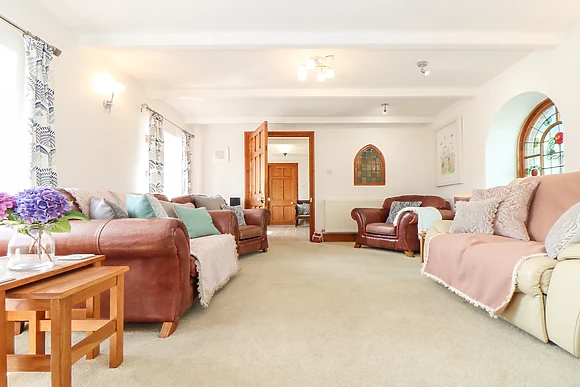 Riviere House