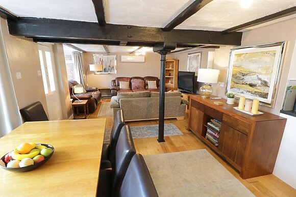 Cosy Cottage in Harvington