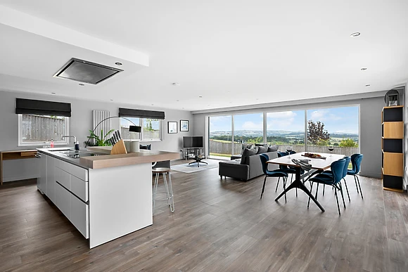 Huxham View And Annex