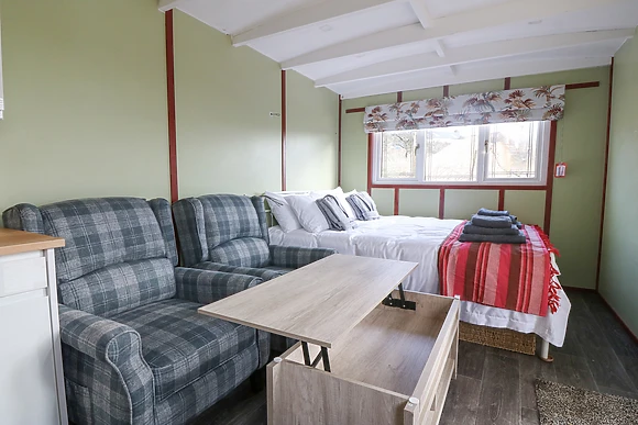 NÅ·th Y Bioden (Magpie's Nest)