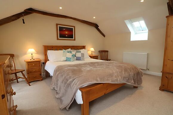 Hunstone Barn