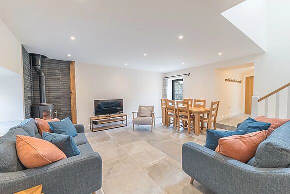 No 2 The Coach House