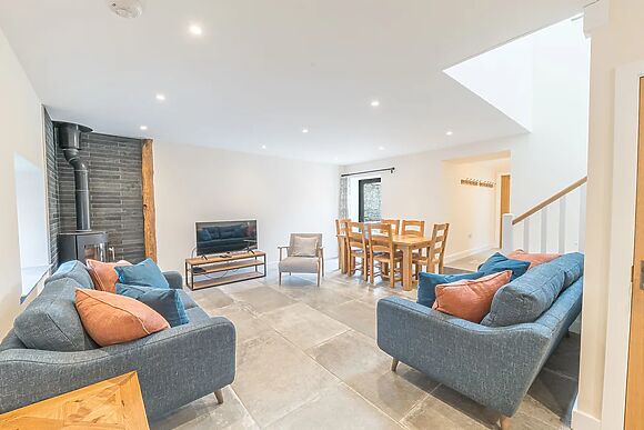 No 2 The Coach House