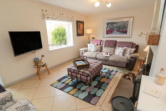 Coast Cottage