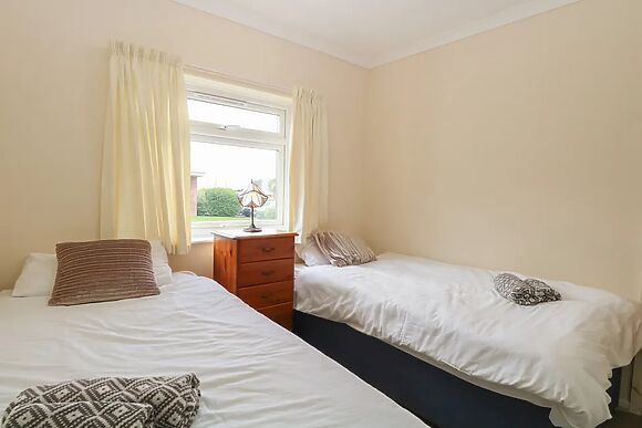 31 Siesta Mar Chalet Park