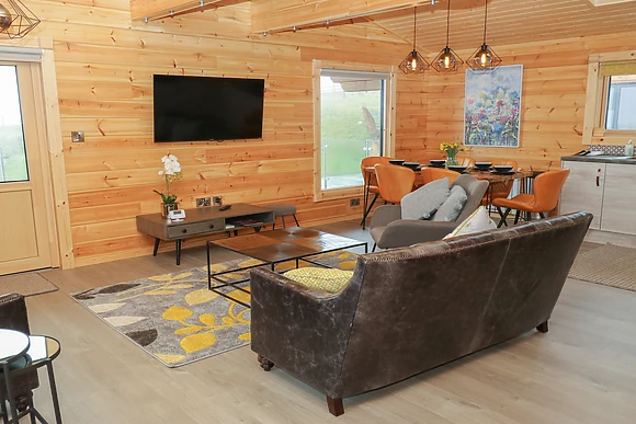 Height End Farm Log Cabin