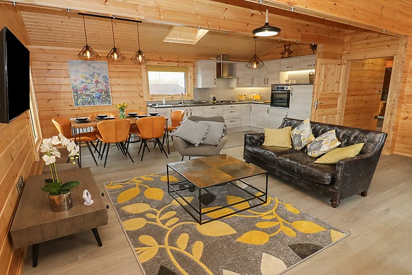 Height End Farm Log Cabin