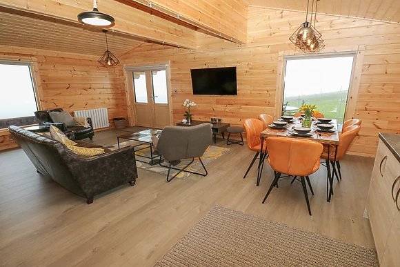 Height End Farm Log Cabin