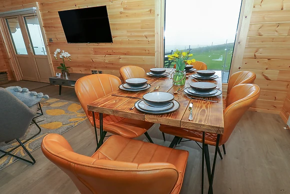 Height End Farm Log Cabin