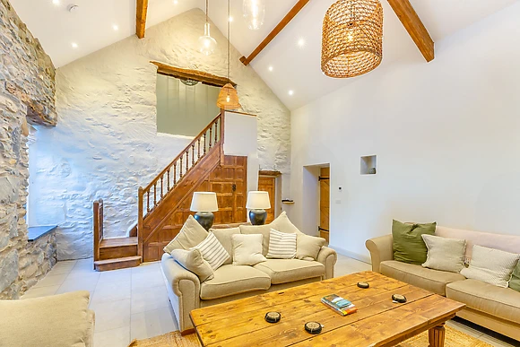 Ysgubor Maen Y Bardd