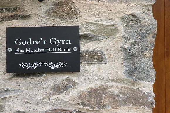 Godre'r Gyrn