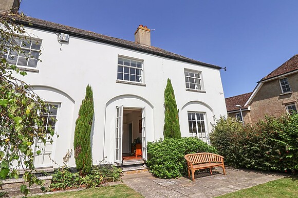 Charmouth Lodge