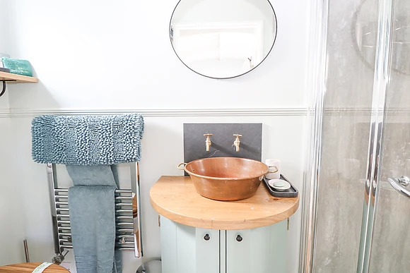 Damsel Shepherds Hut