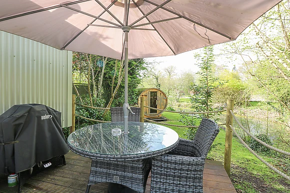 Damsel Shepherds Hut