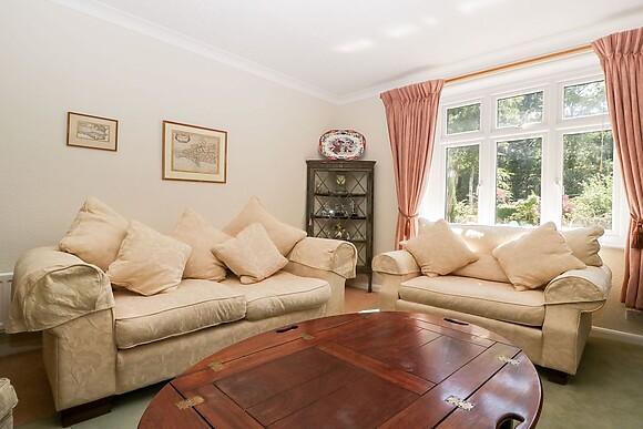 2 Heath Cottages