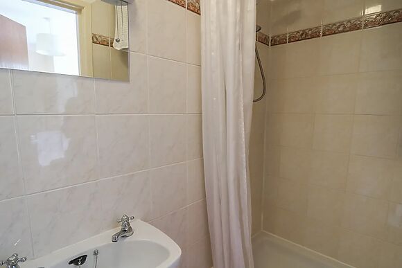 Nuthatch Cottage at Riverside Lodge