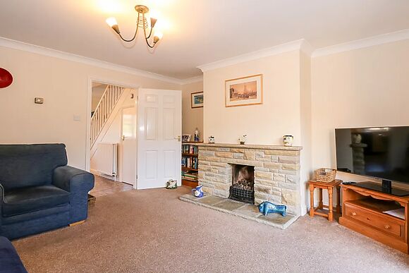 1 Crowlands Cottages