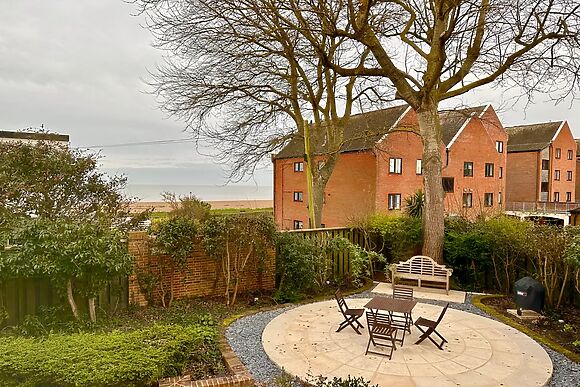 9 Church Farm Rise