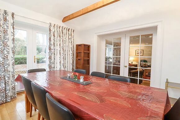 9 Church Farm Rise