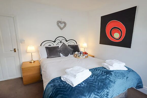 No. 9 On The Riverbank