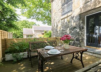 Oofoo’s Barn