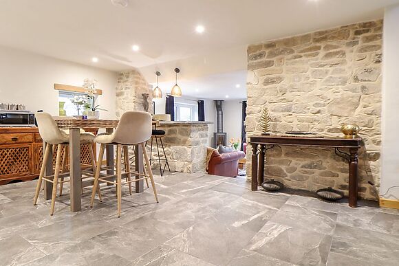 La Petit Maison