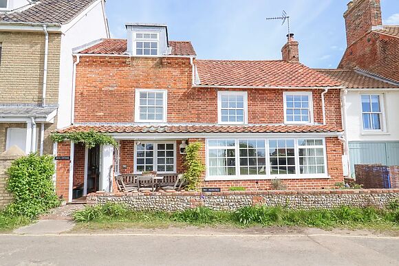 Beta Cottage