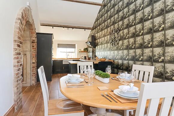 Molly's Cottage