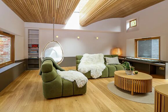 Oak Cottage