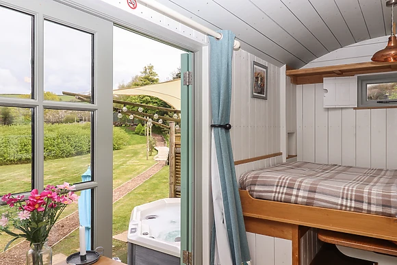 Burr 1 Shepherds Hut