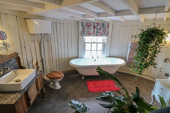 The Lazy Squire by The Water