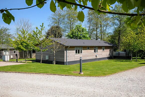 23 Meadow Retreat