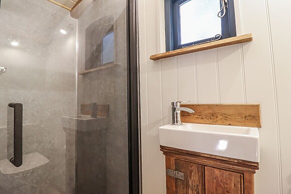 Tanglewood Shepherds Hut