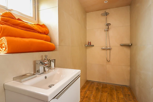 Meadow Top Farm Barn