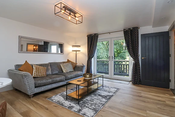 Waters Edge Lock View