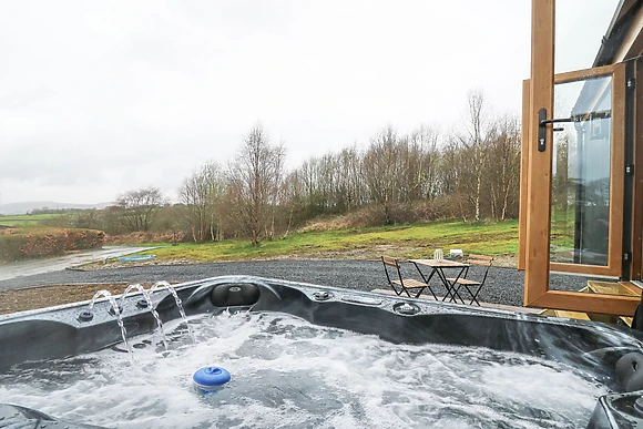 Dam View Shepherds Hut