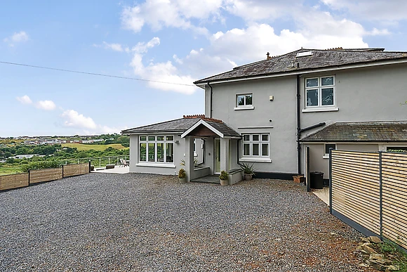 Mallacleave House